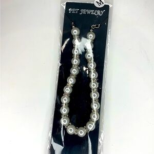 Pearl earring set